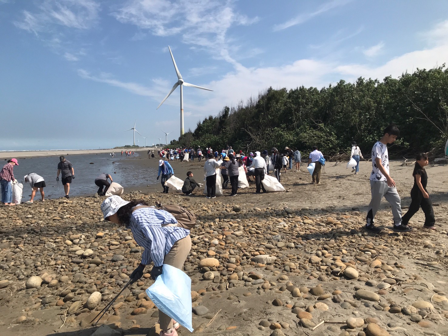 淨灘響應綠色永續旅遊